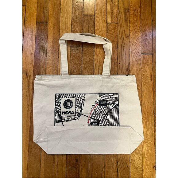 BKLYN MILE TOTE BAG - 2025 - Picture 11 of 11